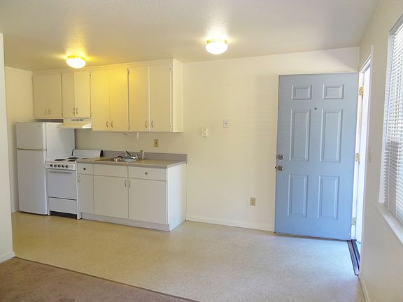 4th image of 12635 Lincoln Ave SW APT 2