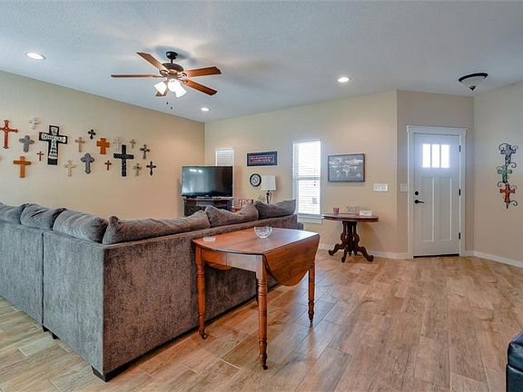 5th image of 27 Samac Ln