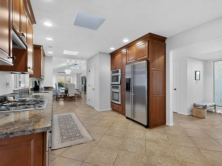 9735 Village Green Dr NE — Photo 8