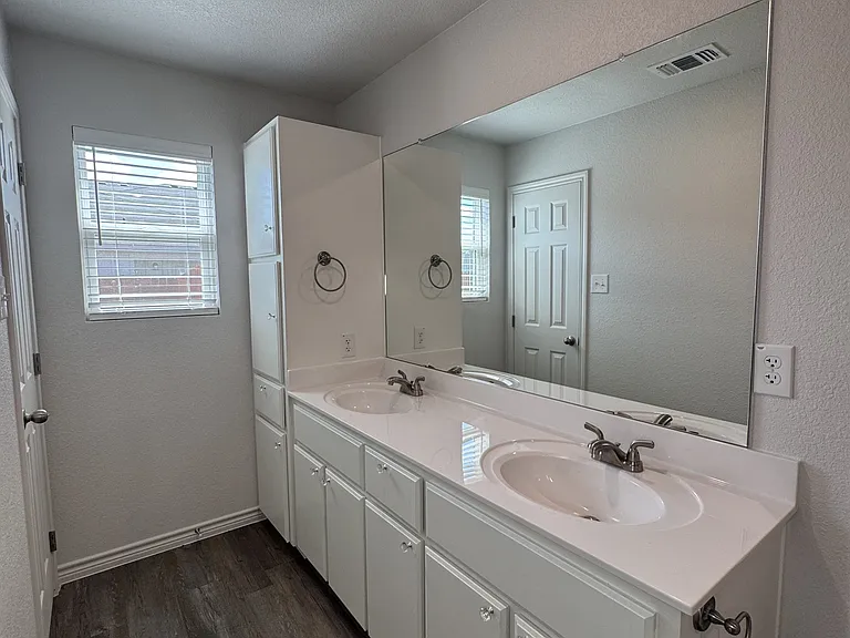 5808 McGregor Loop #A — Photo 22