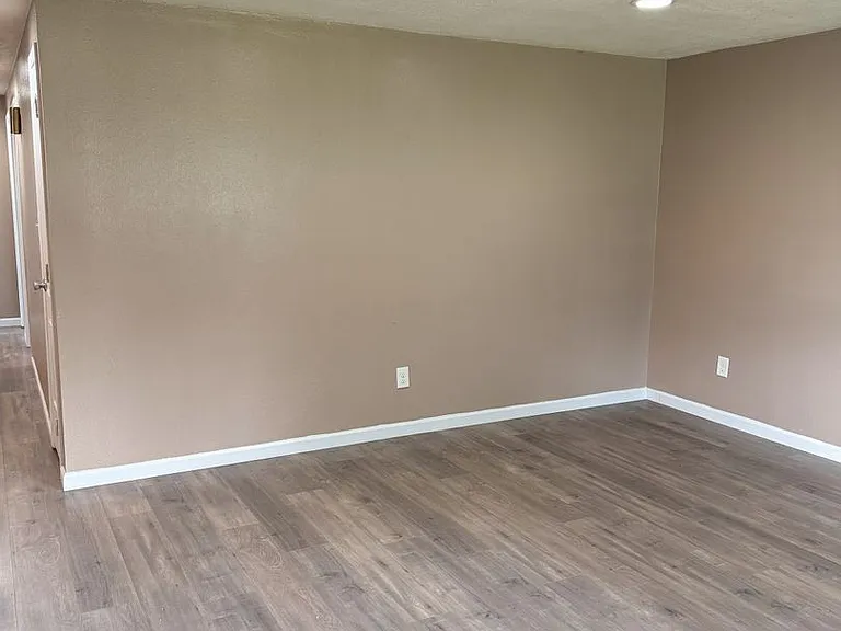 3850 Grenada Way — Photo 4