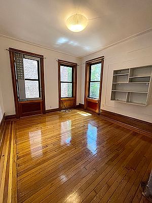 1st image of 90 Edgecombe Ave APT 25