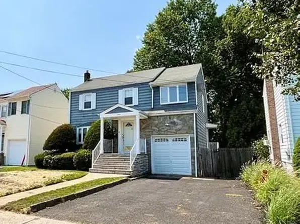 1066 Mayfair Rd, Union, NJ 07083