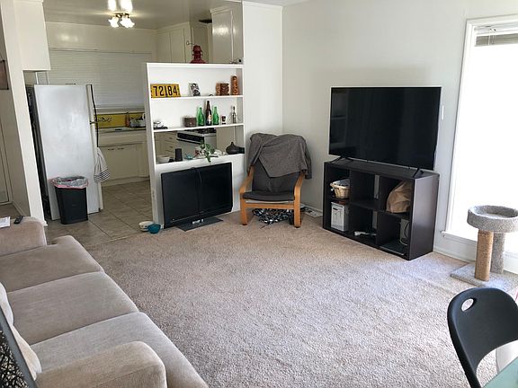 3rd image of 3741 Jasmine Ave