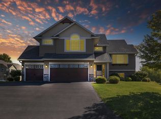 27025 Longridge Dr, Elko New Market, MN 55020