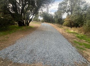 1 Hangtree Ct, Oakhurst, CA 93644