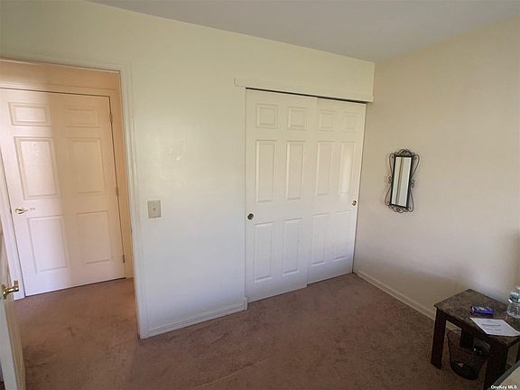 5th image of 207 Beach 77th St Unit B