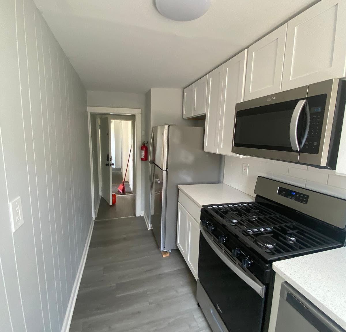 429 Jackson Ave APT E, Magnolia, NJ 08049 | Zillow