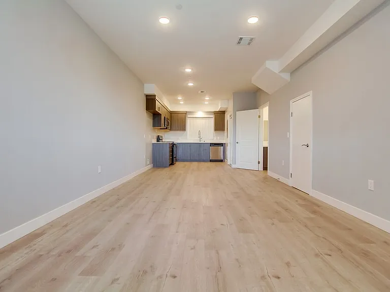(Ar/Ji/Yo:B) 10960 Ratner Street — Photo 17