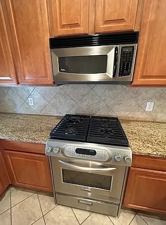 4419 Buena Vista St #21 — Photo 13