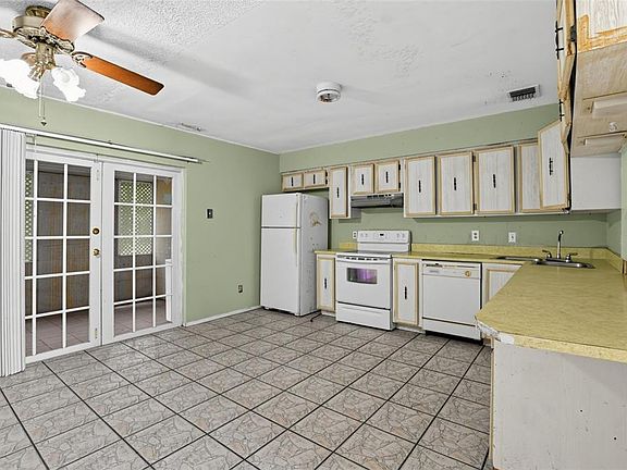 2nd image of 4409 WATCH HILL ROAD