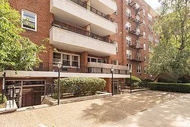 Rented by Rhona Realty