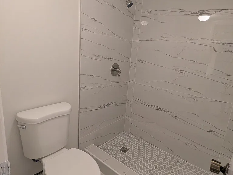 2191 White Pine Cir #D — Photo 19