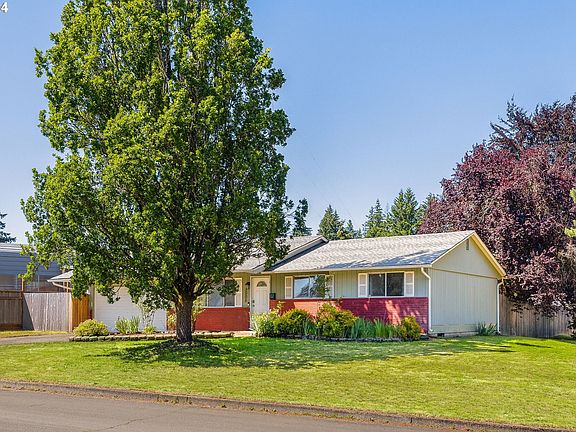 3rd image of 3005 NE 154th Ave