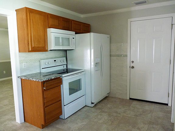 2nd image of 6949 21st St N