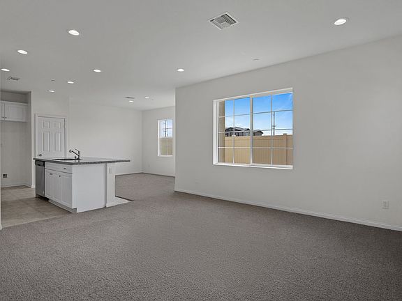 3rd image of 16055 Aventurine Ln