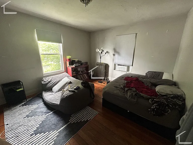36 Hooker St #1 — Photo 6