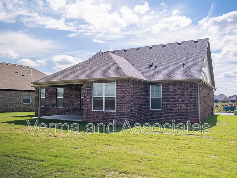 940 Skyline Loop — Photo 23