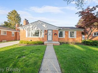 9312 California St, Livonia, MI 48150