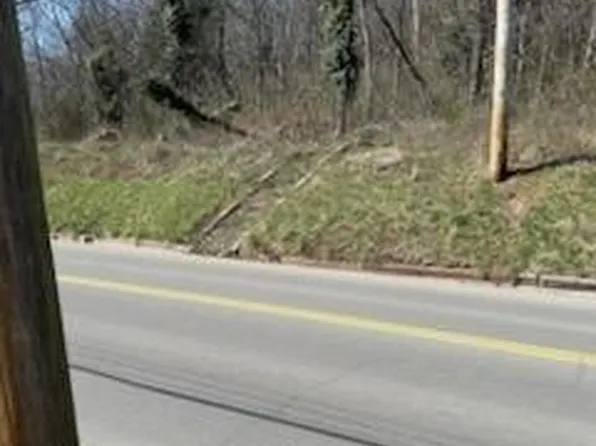 Greene St, Marietta, OH 45750