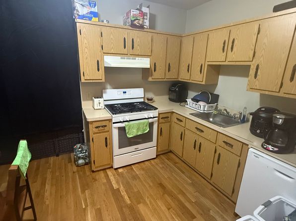770 Broadway Suite 1