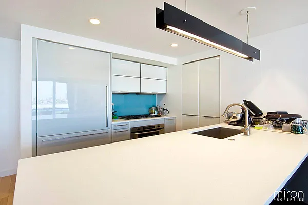 Rented by Miron Properties | media 14