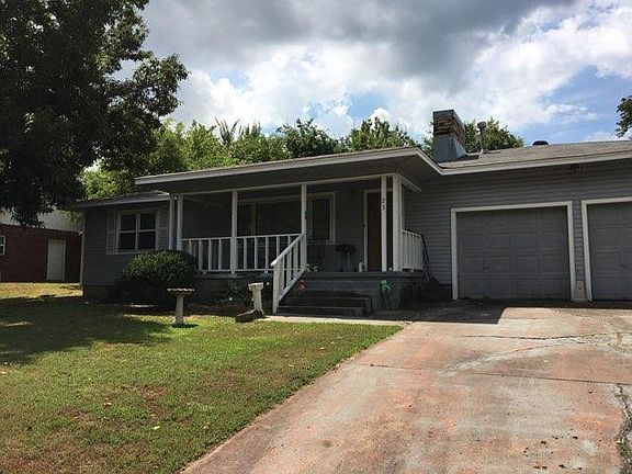4th image of 23 Jefferson Dr