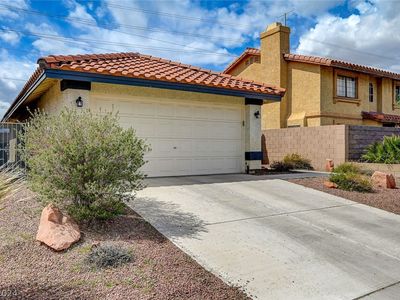 136 Moose Ln, Las Vegas, NV, 89145