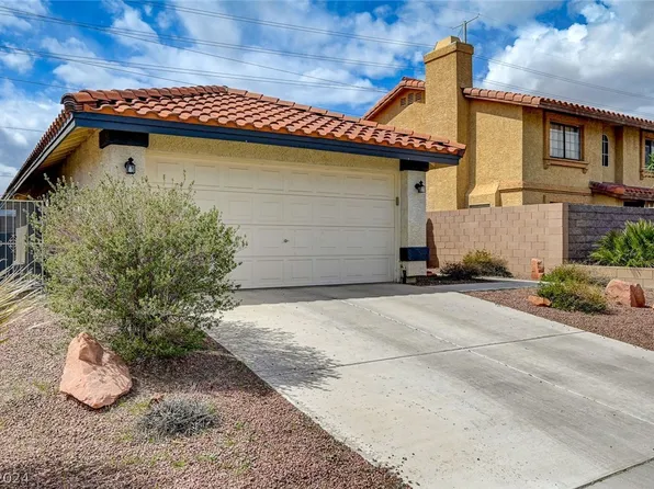 136 Moose Ln, Las Vegas, NV 89145