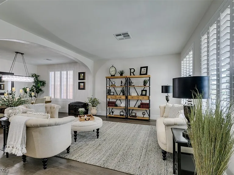 10244 Radcliffe Peak Ave — Photo 25