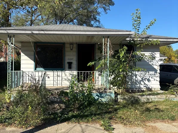 2227 George St, Anderson, IN 46016