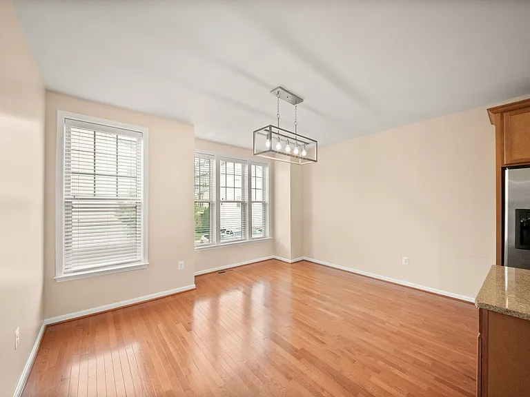 1439 Occoquan Heights Ct — Photo 10