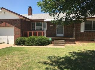8013 E 2nd St S, Tulsa, OK 74112