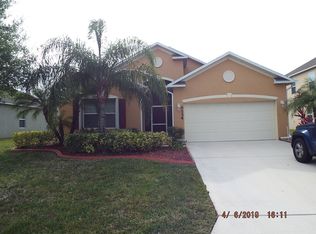 6134 NW Wild Cotton Way, Port Saint Lucie, FL 34986