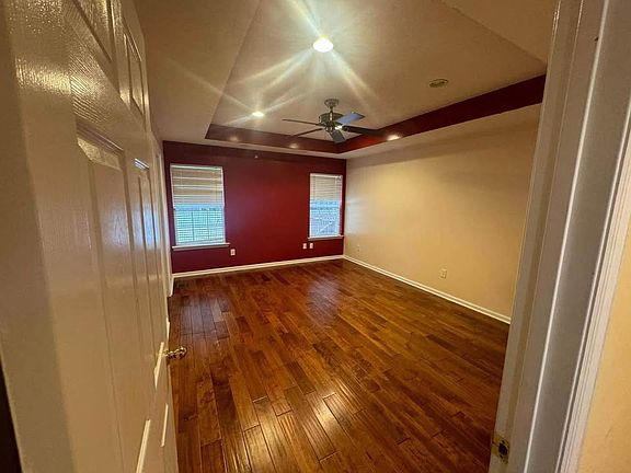 3rd image of 2508 Gulf Coast Ct