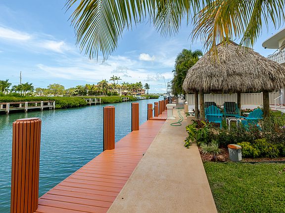 4th image of 771 12th St