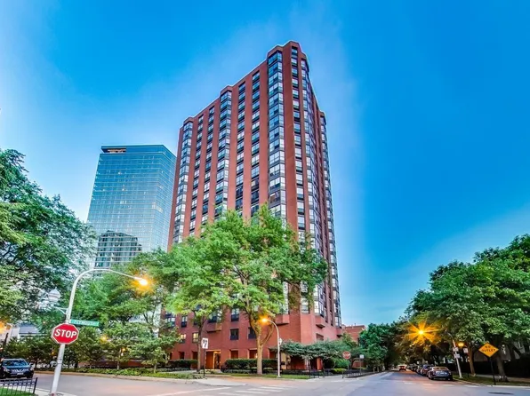 901 S Plymouth Ct APT 202, Chicago, IL 60605