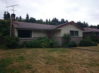 7576 Fauntleroy Way SW, Seattle, WA 98136