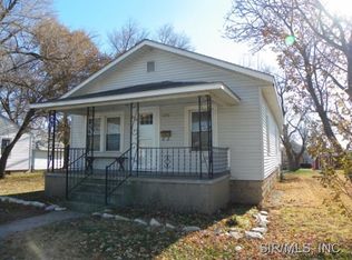 335 Rohm Pl, Roxana, IL 62084