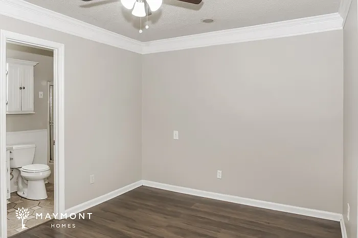 14155 Creek Hl — Photo 11