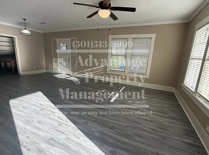 3 bed, 1.0 bath, 1288 sqft, $1,300 — Photo 2