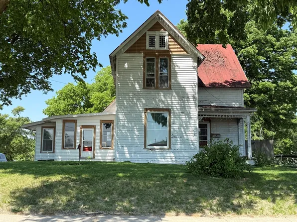 632 S Broadway St, Havana, IL 62644