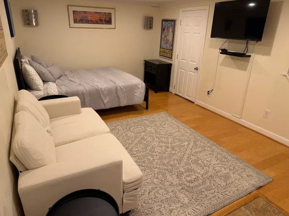 4799 Williamsburg Blvd, Arlington, VA 22207