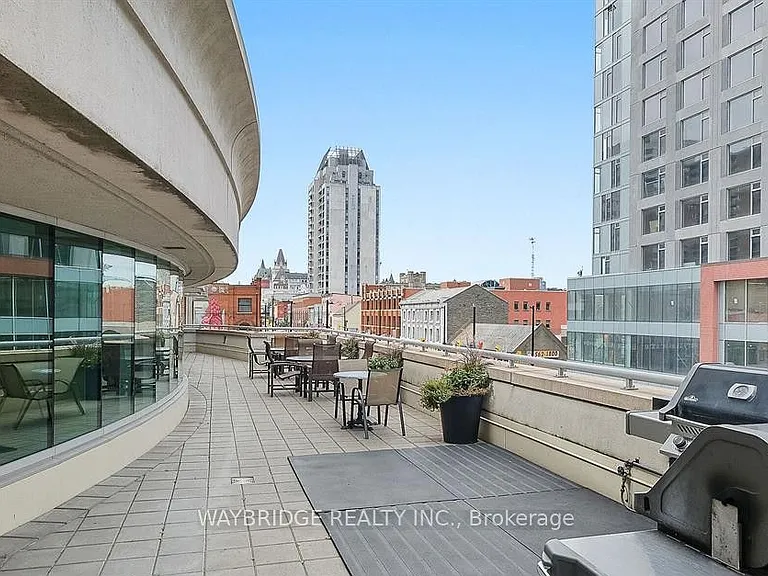 200 Rideau St #906 — Photo 15