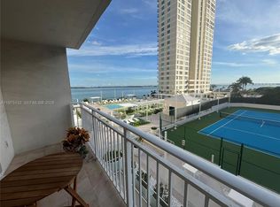 Isola Condominium, Miami, FL 33131