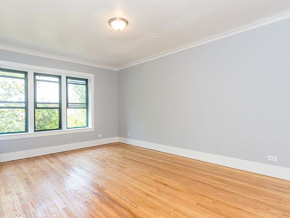 2nd image of 1156 W Lill Ave #2