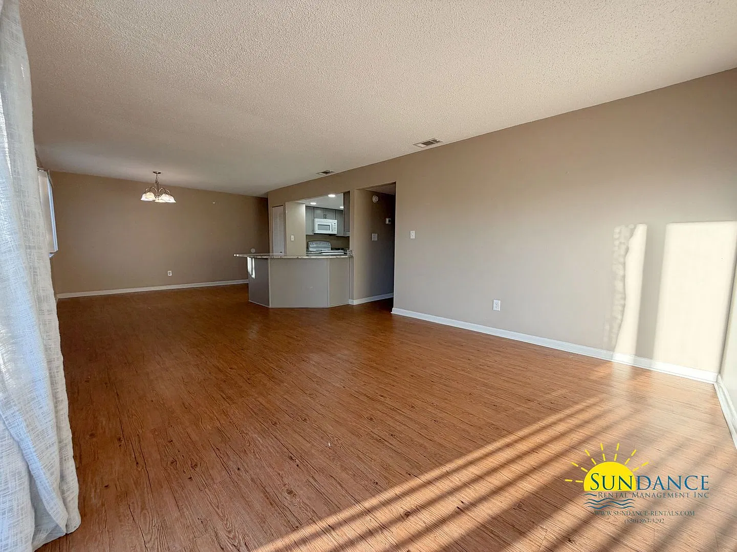 308 Miracle Strip Pkwy SW — Photo 2