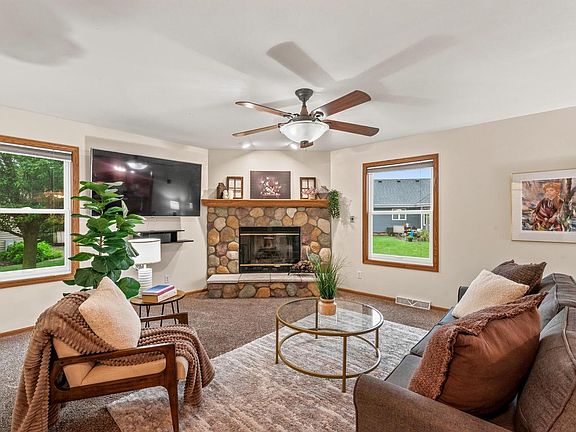 3rd image of 7856 S Victory Creek COURT