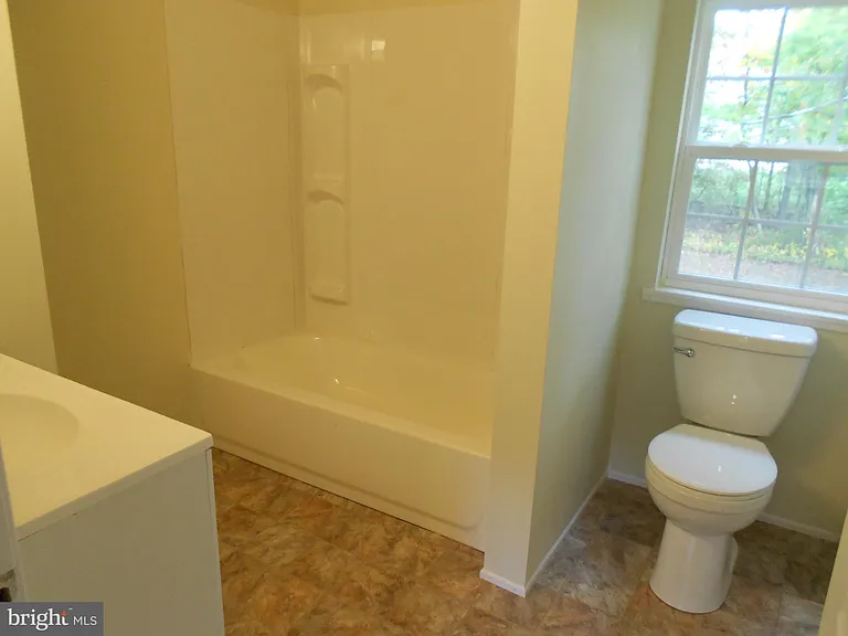 2101 Hill Rd #1 — Photo 25