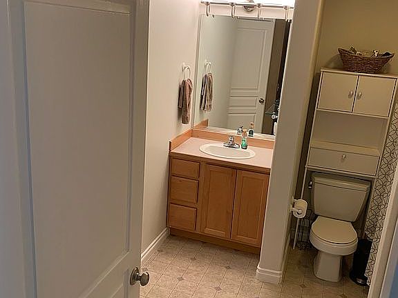 Master bath 